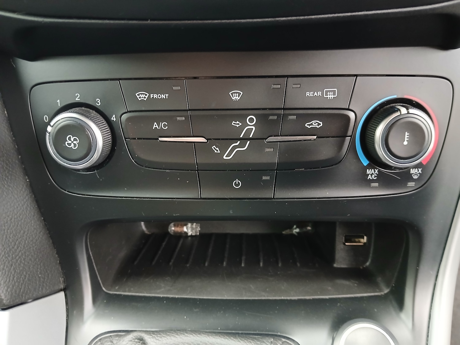 Used Ford Focus 2016 for sale - 75828813: Photo 23