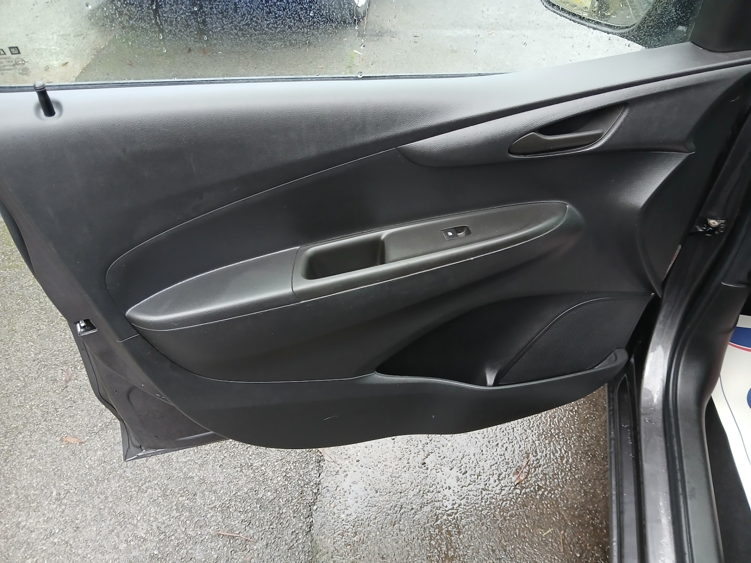 Used Vauxhall Viva 2016 for sale - 76589057: Photo 11