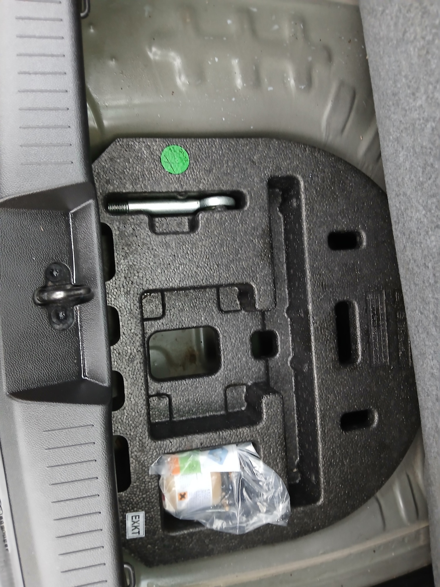 Used Vauxhall Viva 2016 for sale - 76589057: Photo 15