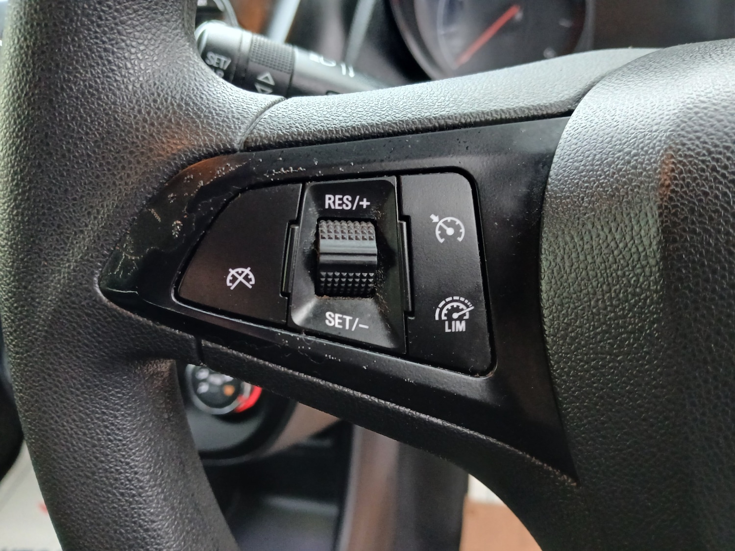 Used Vauxhall Viva 2016 for sale - 76589057: Photo 27