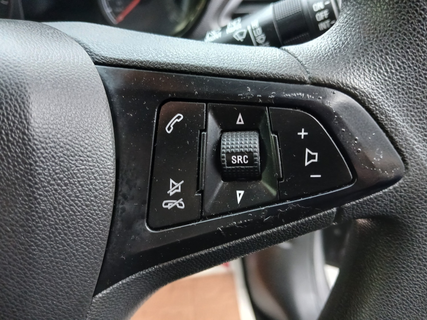 Used Vauxhall Viva 2016 for sale - 76589057: Photo 28