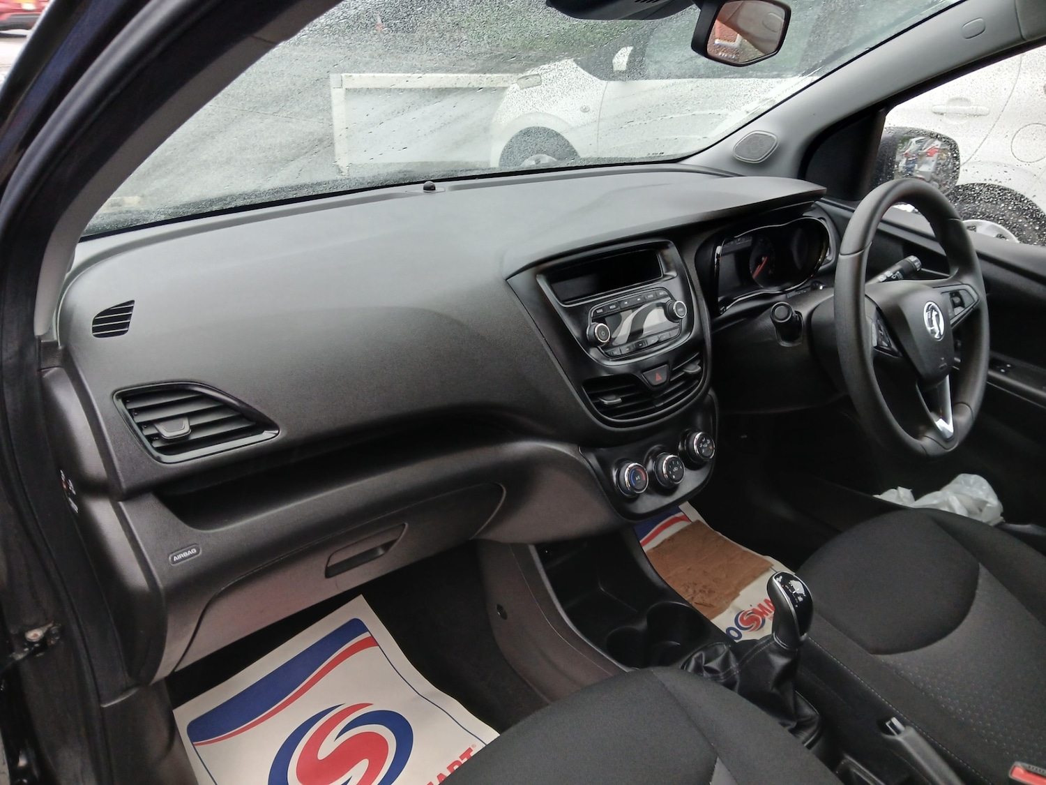 Used Vauxhall Viva 2016 for sale - 76589057: Photo 9