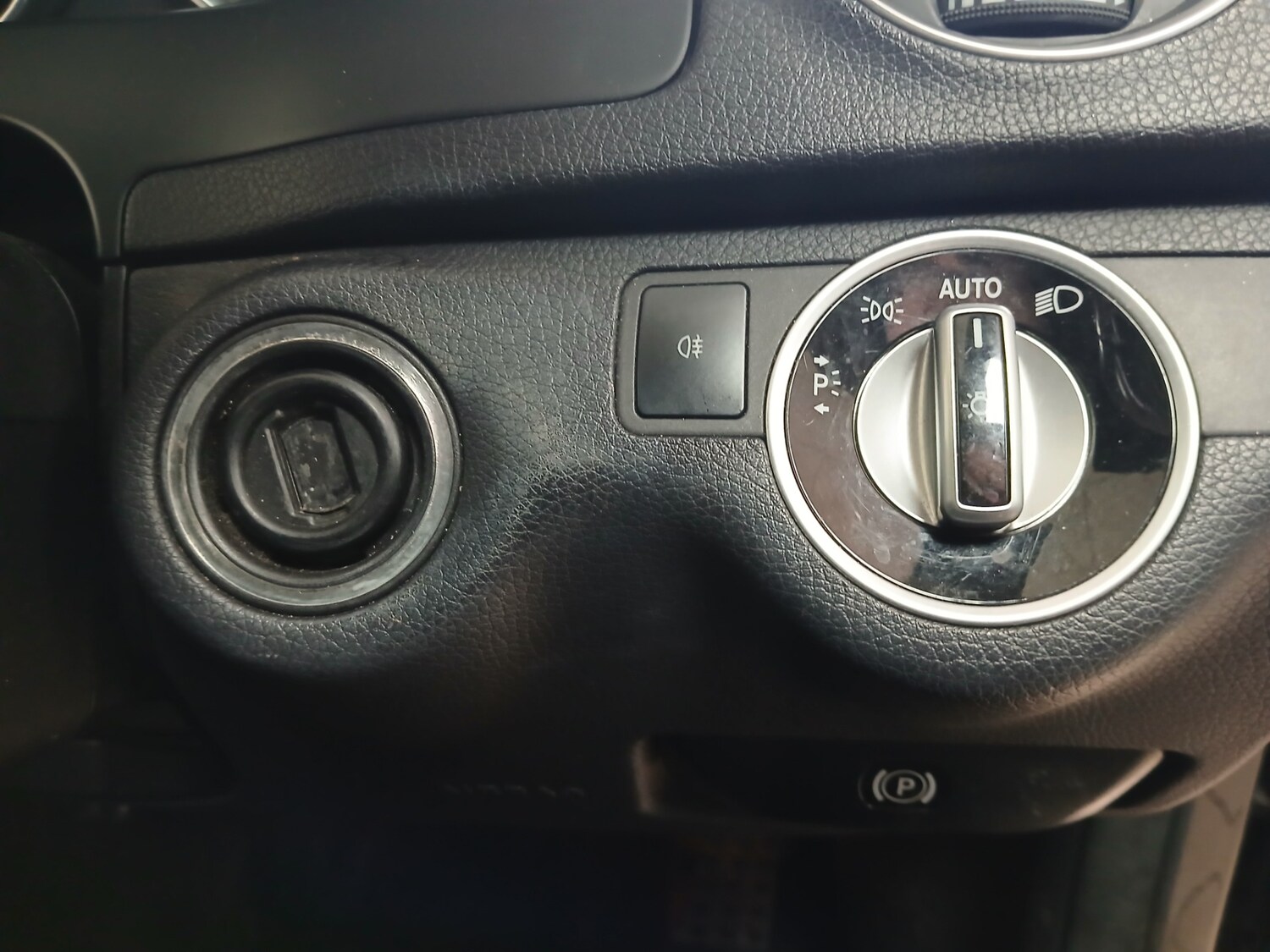 Used Mercedes-Benz C Class 2012 for sale - 77629717: Photo 31