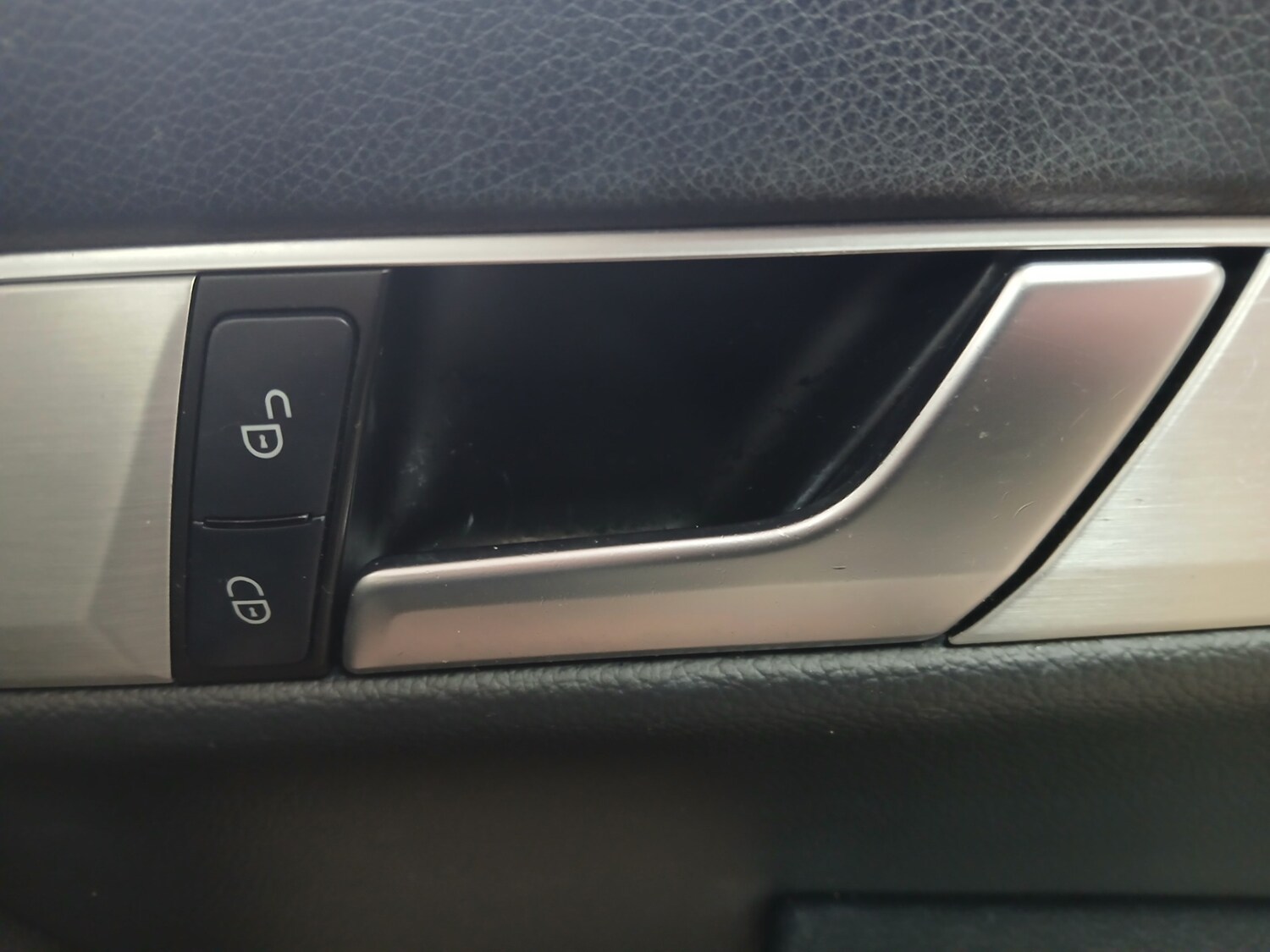 Used Mercedes-Benz C Class 2012 for sale - 77629717: Photo 34