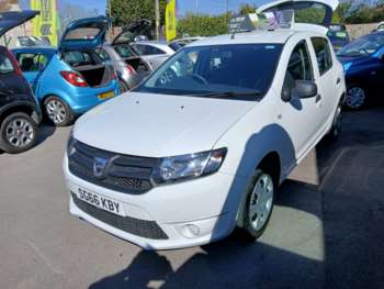 Used Dacia Sandero 2016 for sale - 74262143: Photo