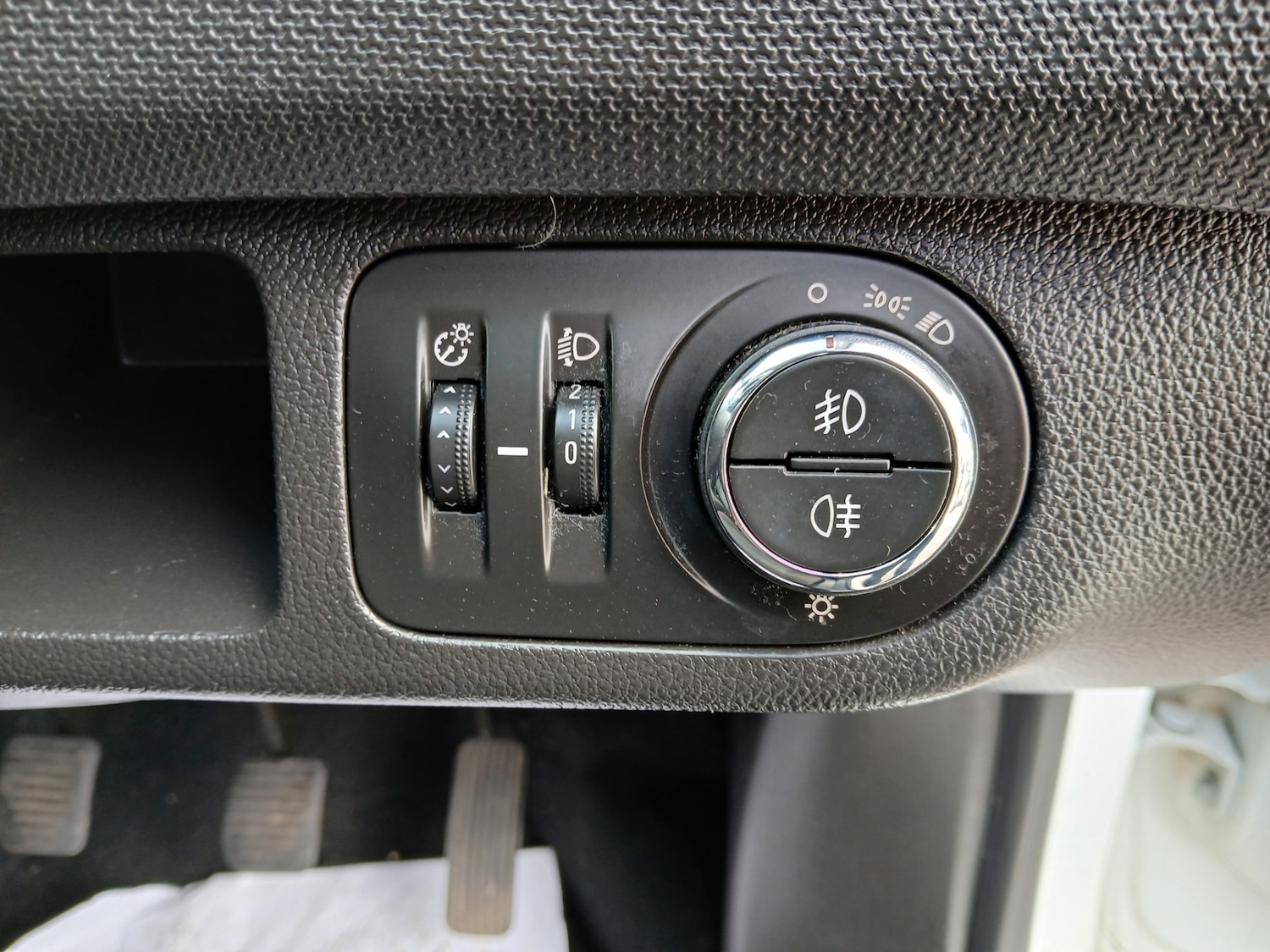 Vehicle 27