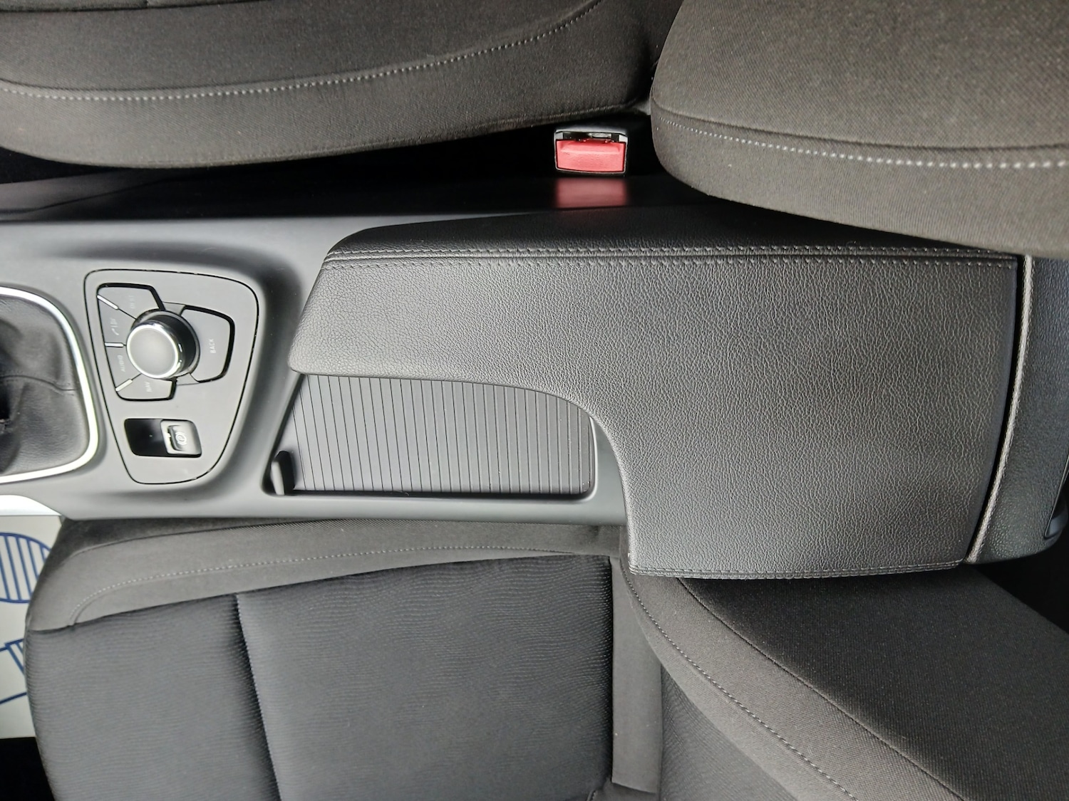 Used Vauxhall Insignia 2013 for sale - 77516273: Photo 28