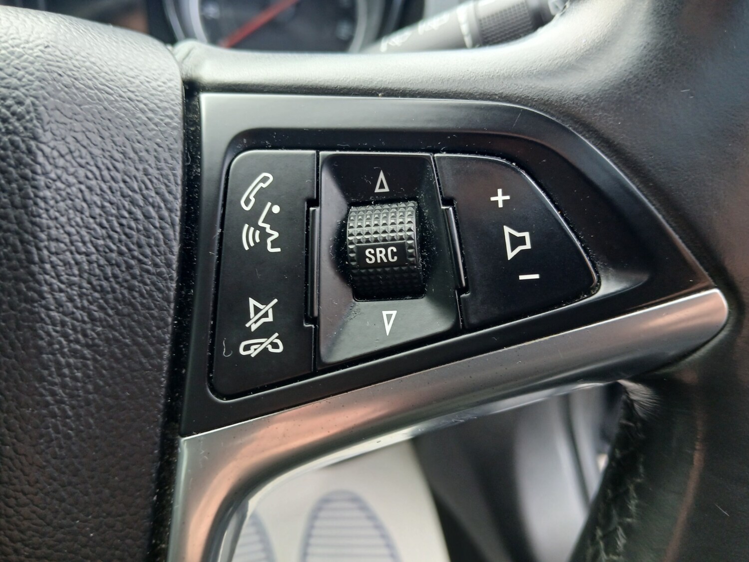 Used Vauxhall Insignia 2013 for sale - 77516273: Photo 31