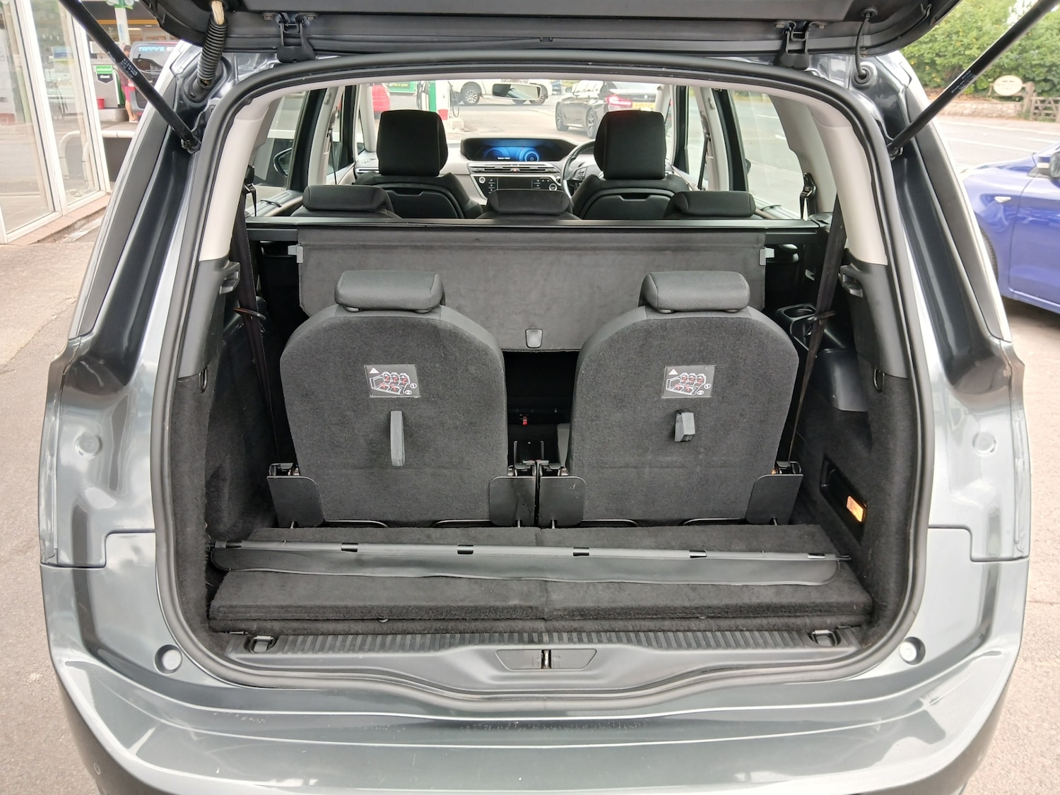 Vehicle 14