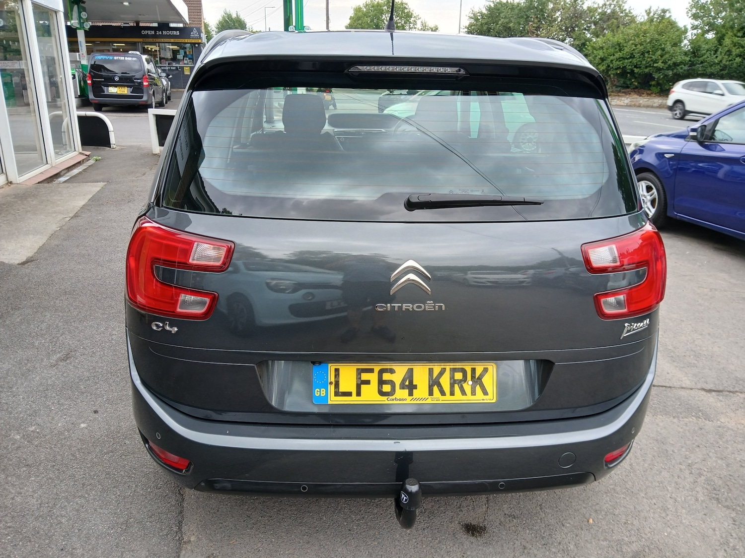 Vehicle 6