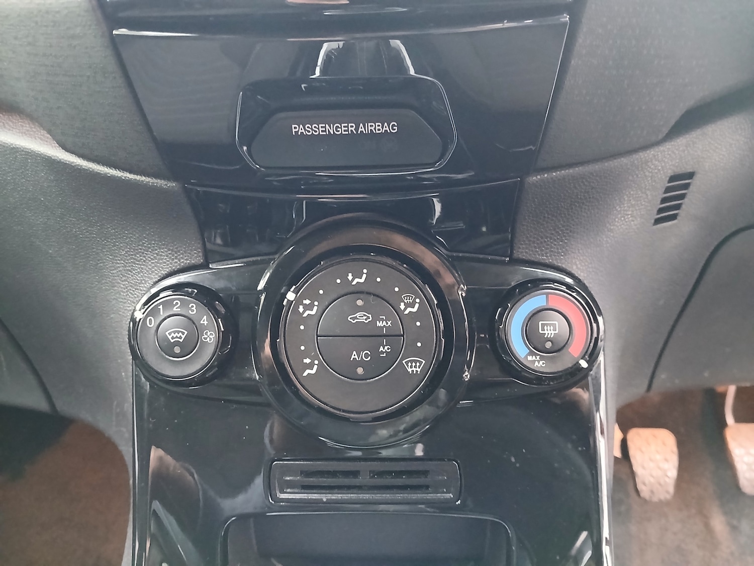 Used Ford Fiesta 2016 for sale - 76494158: Photo 26