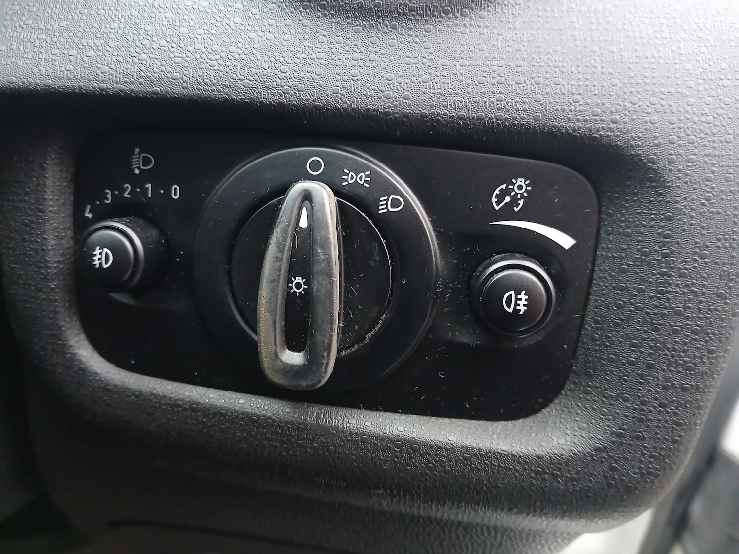 Used Ford Fiesta 2016 for sale - 76494158: Photo 31