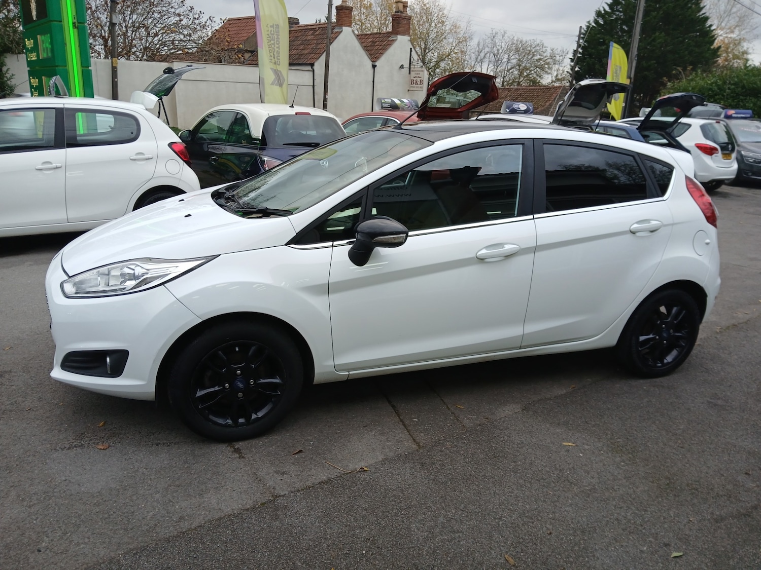 Used Ford Fiesta 2016 for sale - 76494158: Photo 4