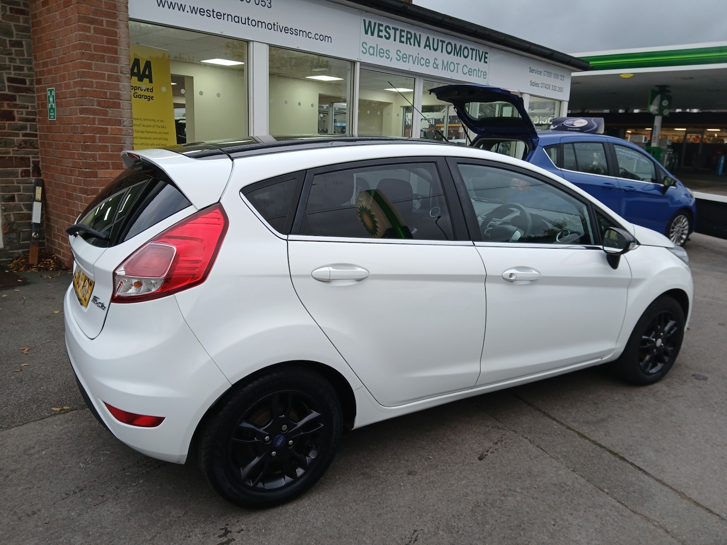 Used Ford Fiesta 2016 for sale - 76494158: Photo 8