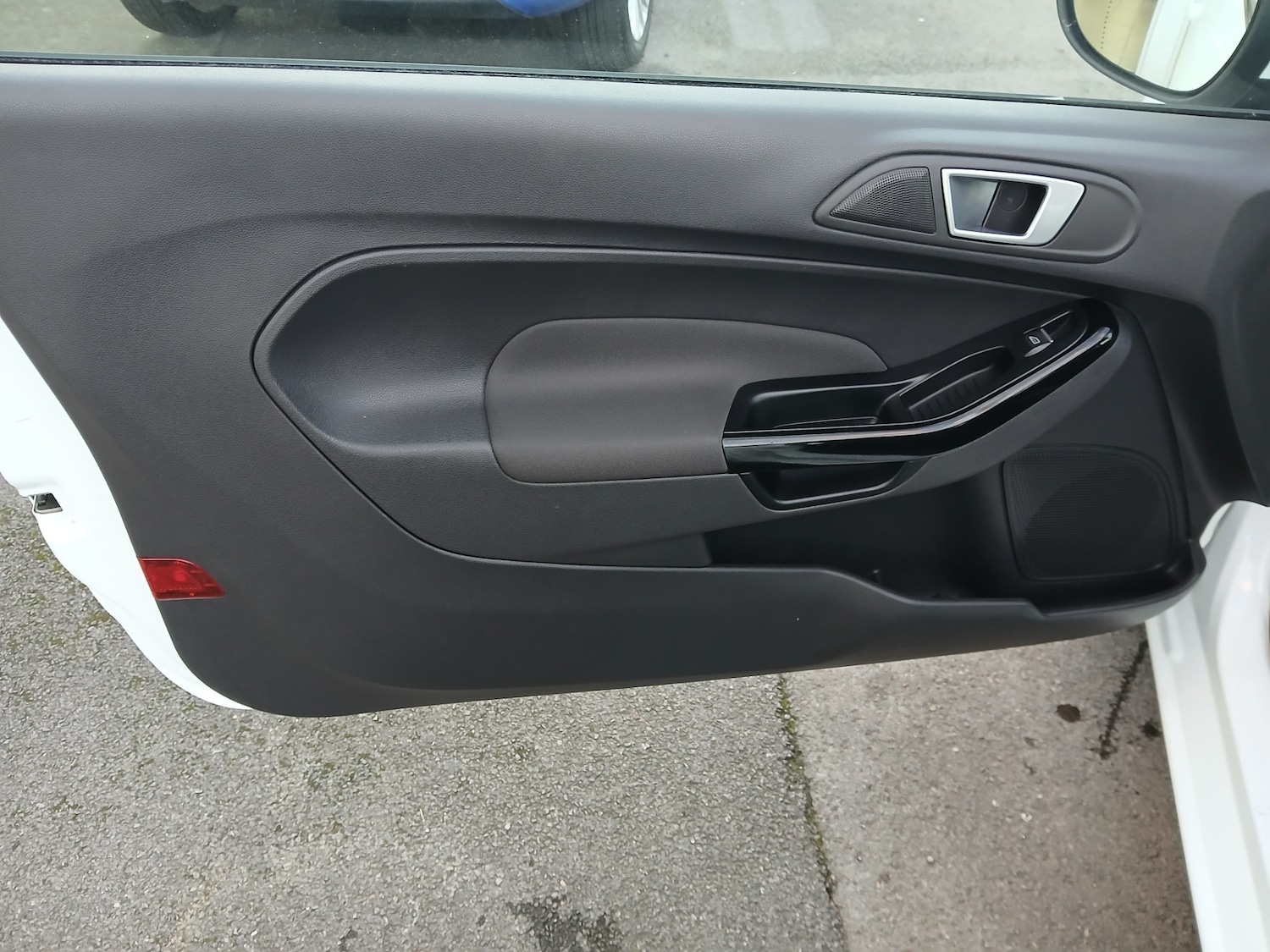 Used Ford Fiesta 2015 for sale - 76613549: Photo 11