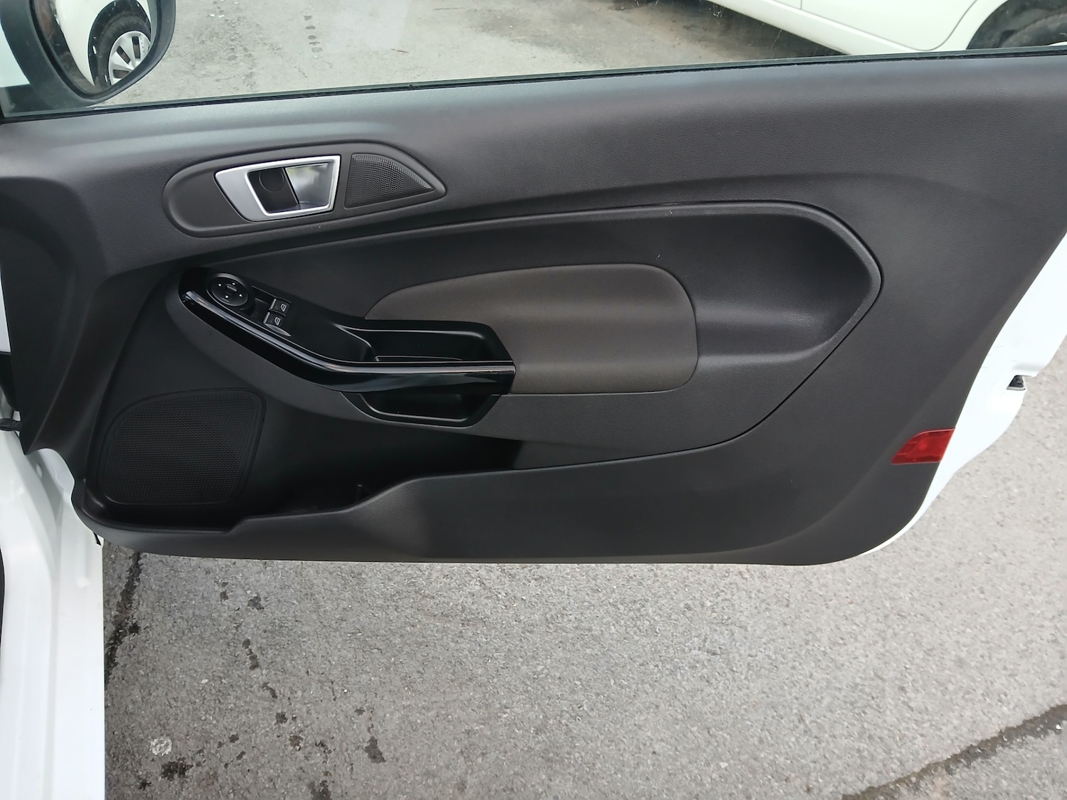 Used Ford Fiesta 2015 for sale - 76613549: Photo 17