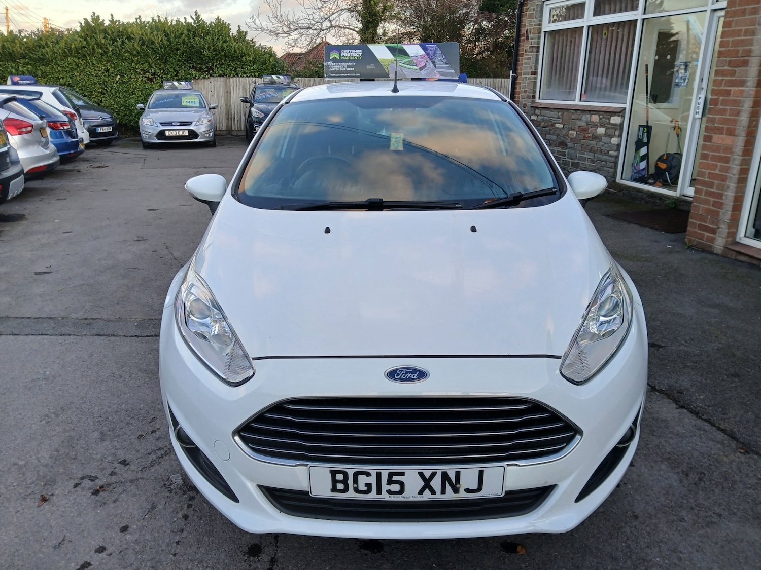 Used Ford Fiesta 2015 for sale - 76613549: Photo 2