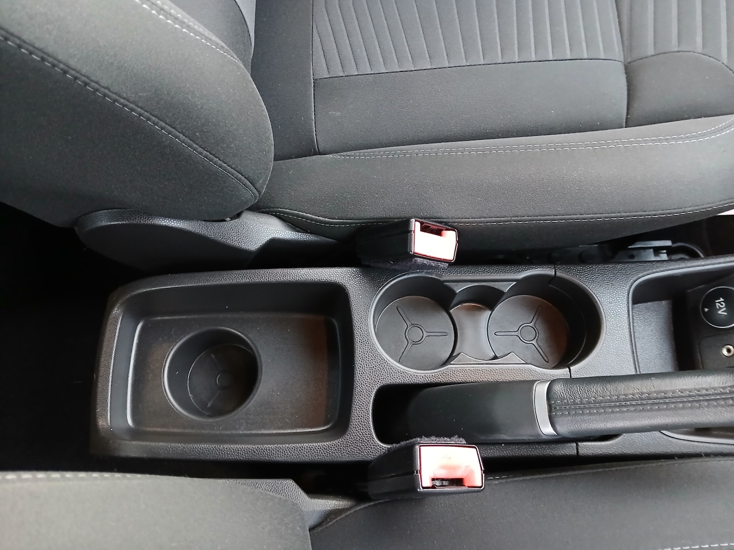 Used Ford Fiesta 2015 for sale - 76613549: Photo 24