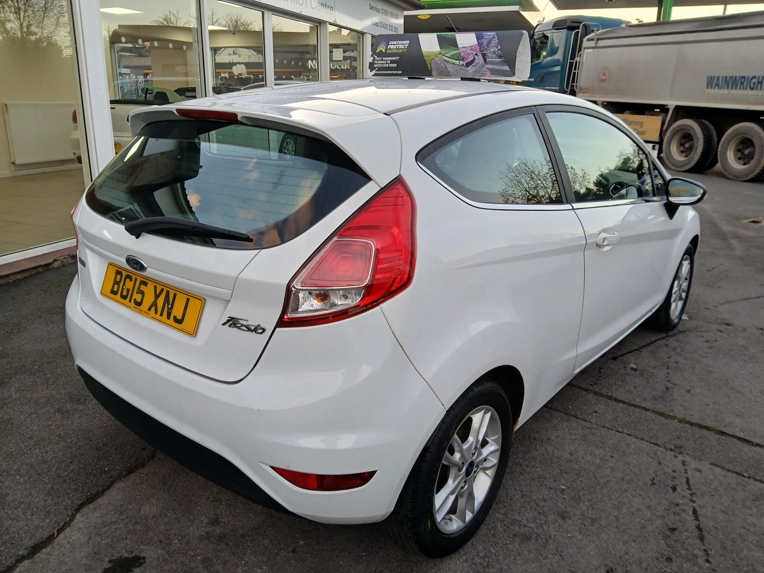 Used Ford Fiesta 2015 for sale - 76613549: Photo 7