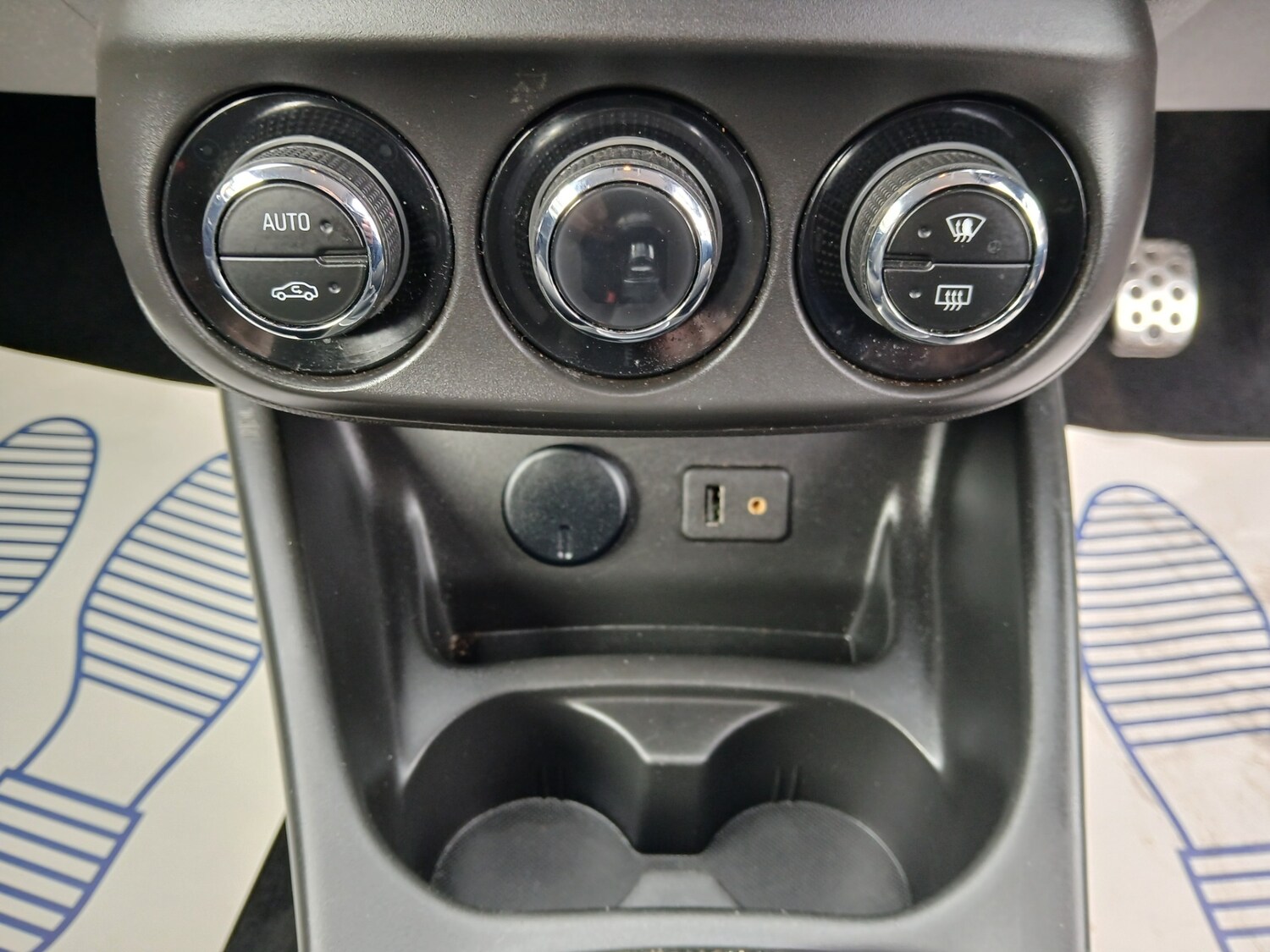 Used Vauxhall Corsa 2015 for sale - 78197449: Photo 23