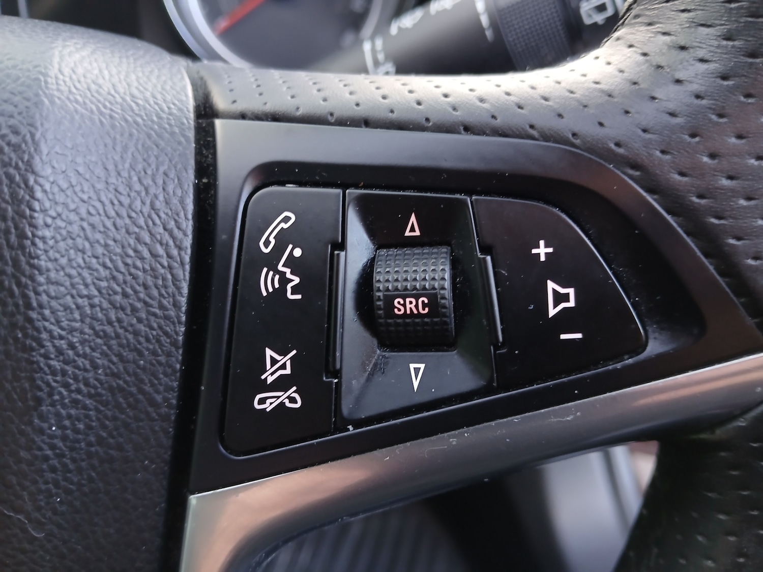 Used Vauxhall Insignia 2013 for sale - 77449849: Photo 30