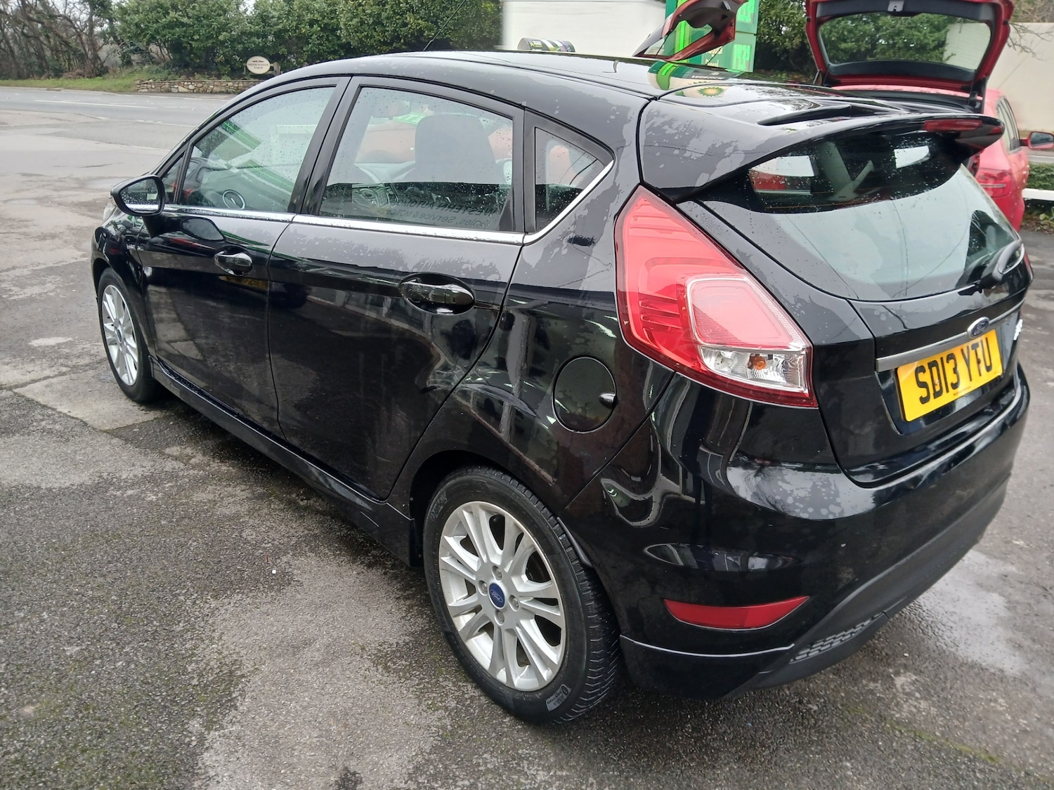 Used Ford Fiesta 2013 for sale - 77036153: Photo 5