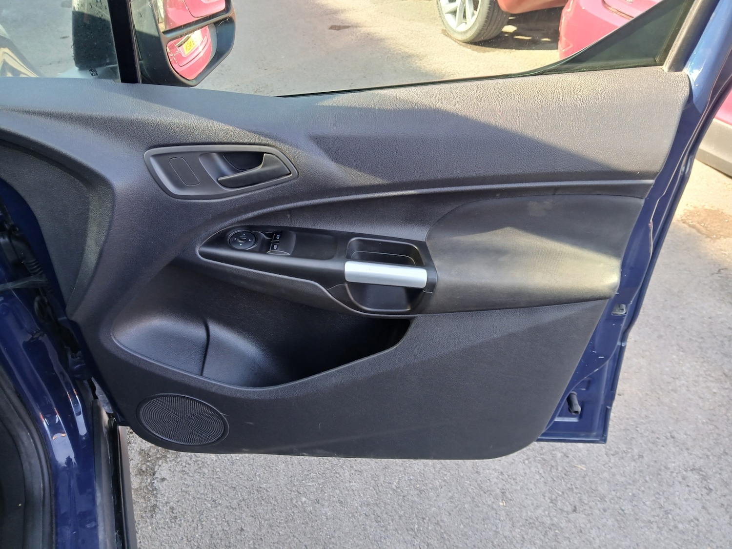 Used Ford Transit Connect 2014 for sale - 77630184: Photo 15