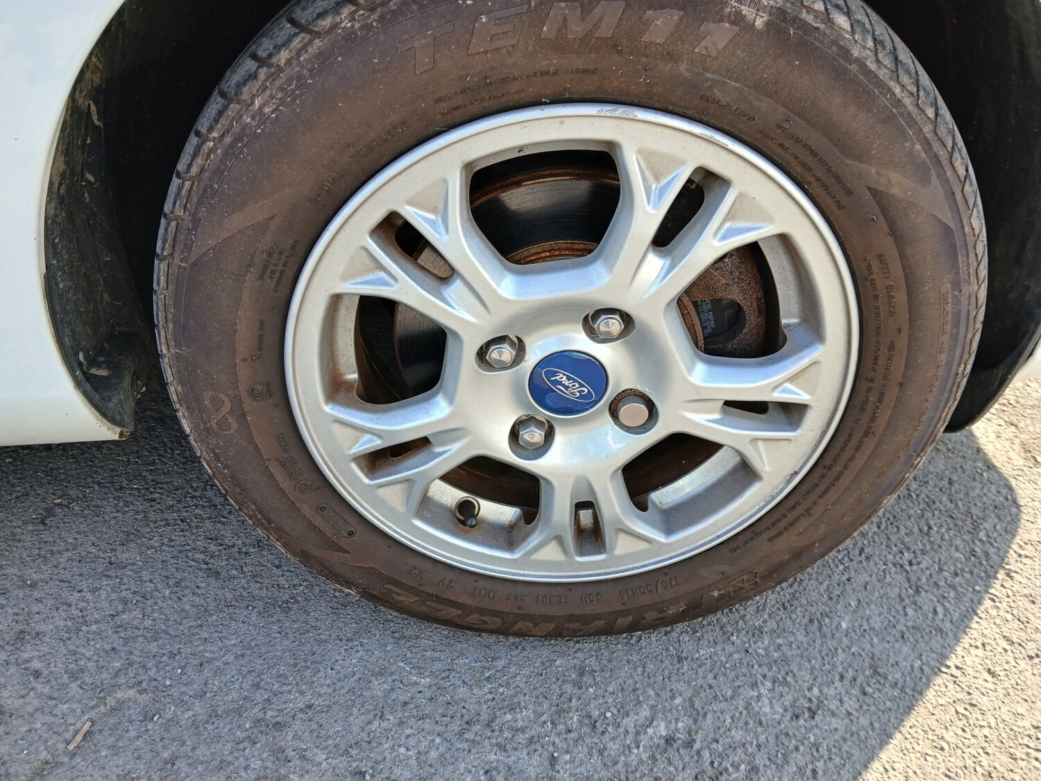 Vehicle 27
