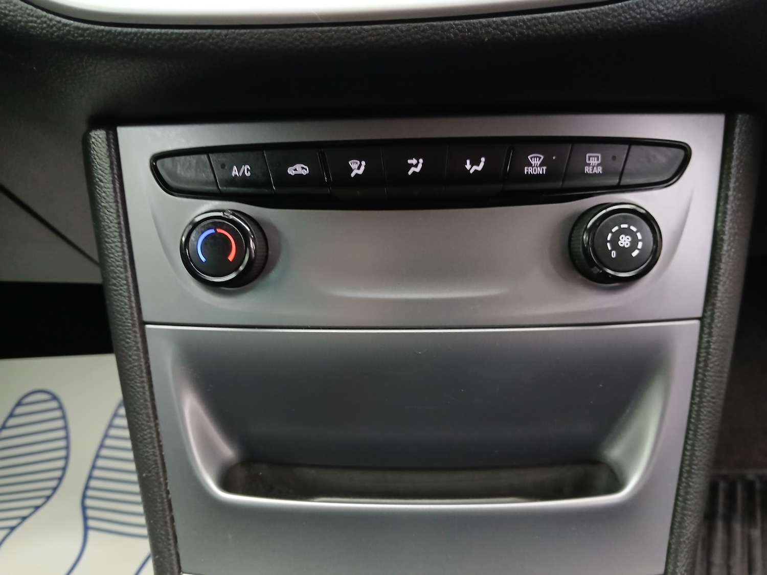 Used Vauxhall Astra 2018 for sale - 76589739: Photo 24