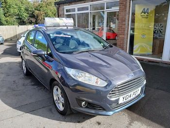 Used Ford Fiesta 2015 for sale - 75955477: Photo