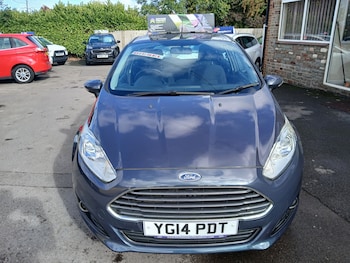 Used Ford Fiesta 2015 for sale - 75955477: Photo