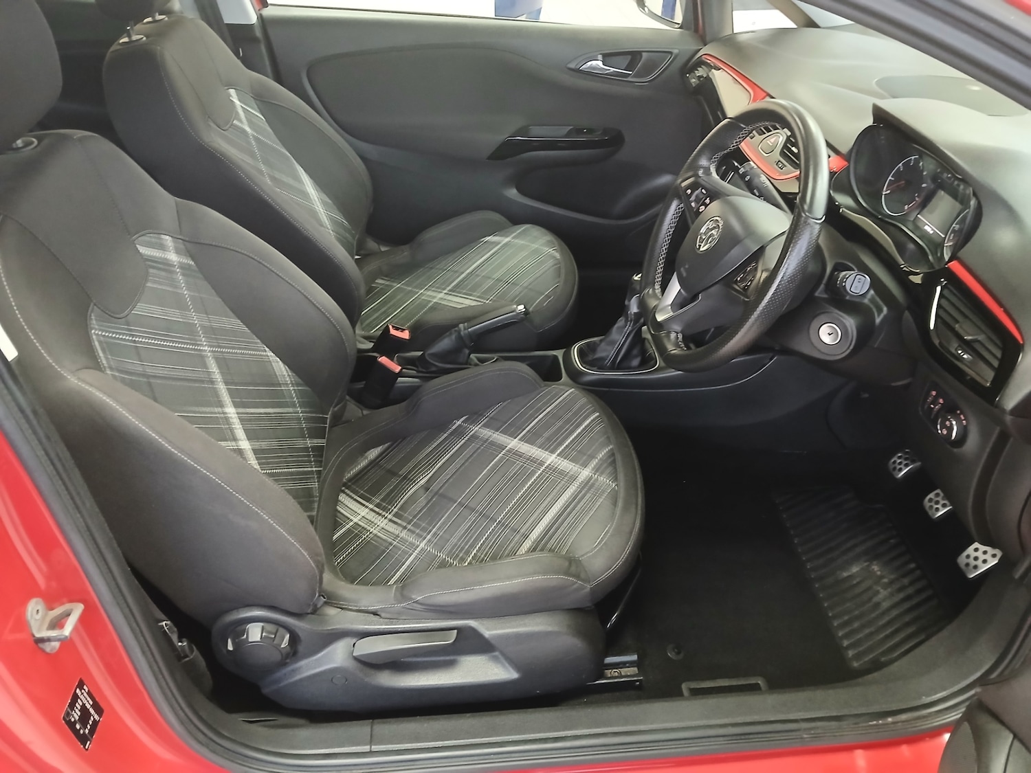 Used Vauxhall Corsa 2015 for sale - 77198453: Photo 23