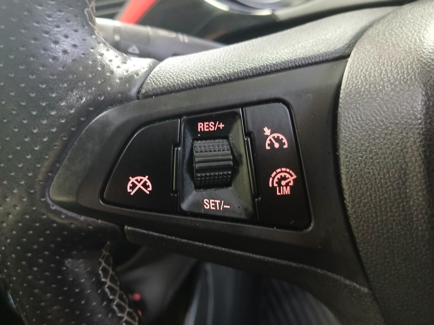 Used Vauxhall Corsa 2015 for sale - 77198453: Photo 33