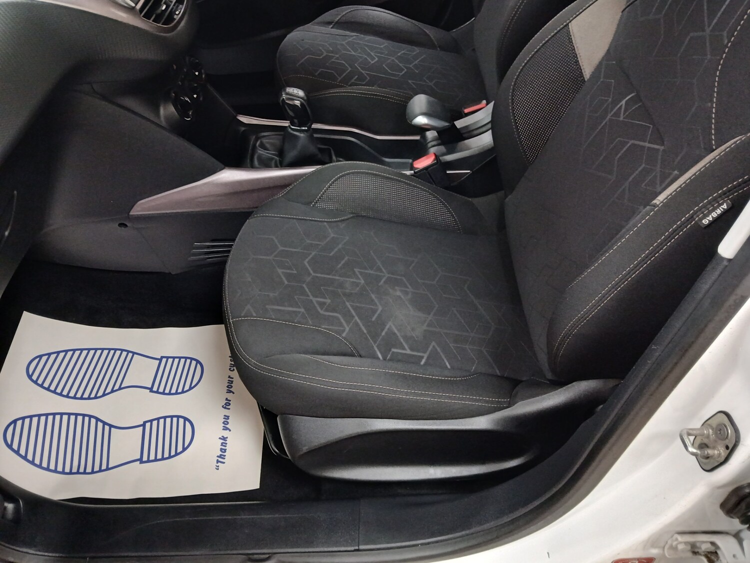 Used Peugeot 2008 2015 for sale - 77568751: Photo 10