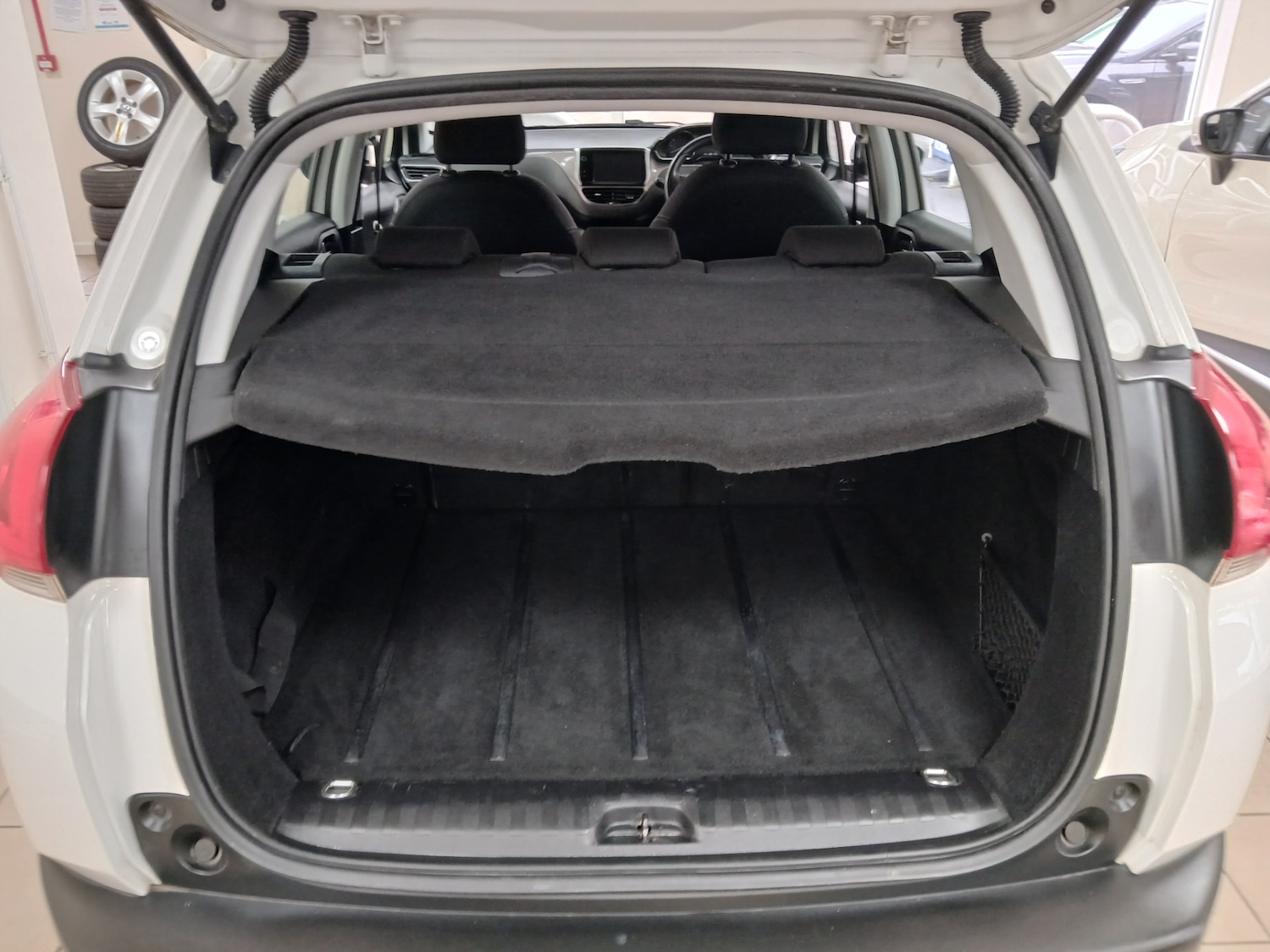 Used Peugeot 2008 2015 for sale - 77568751: Photo 14