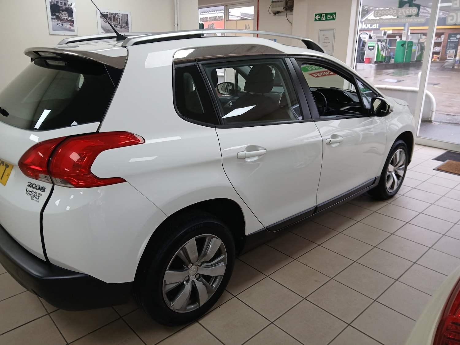 Used Peugeot 2008 2015 for sale - 77568751: Photo 8