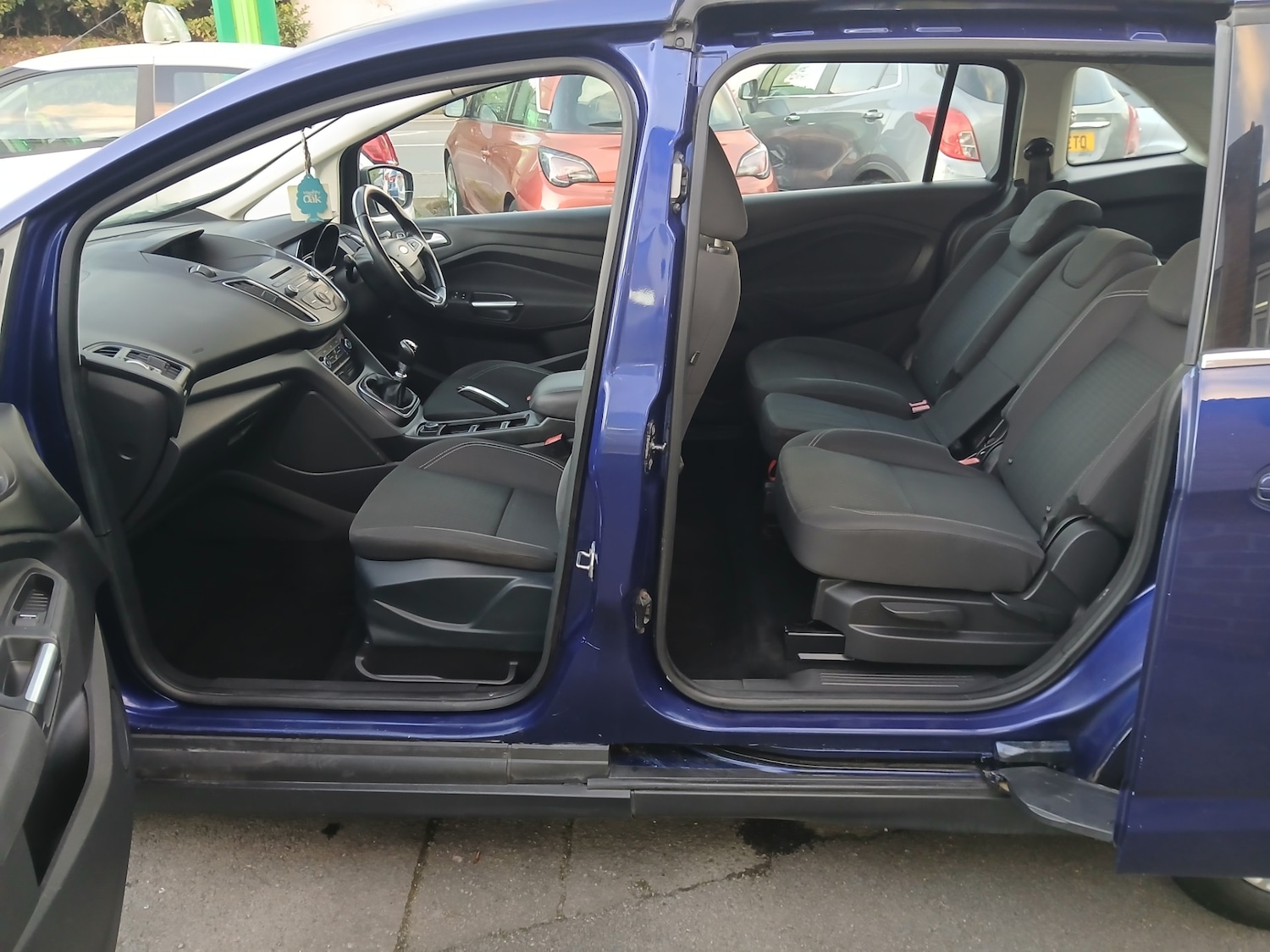 Used Ford Grand C-Max 2015 for sale - 76613434: Photo 13