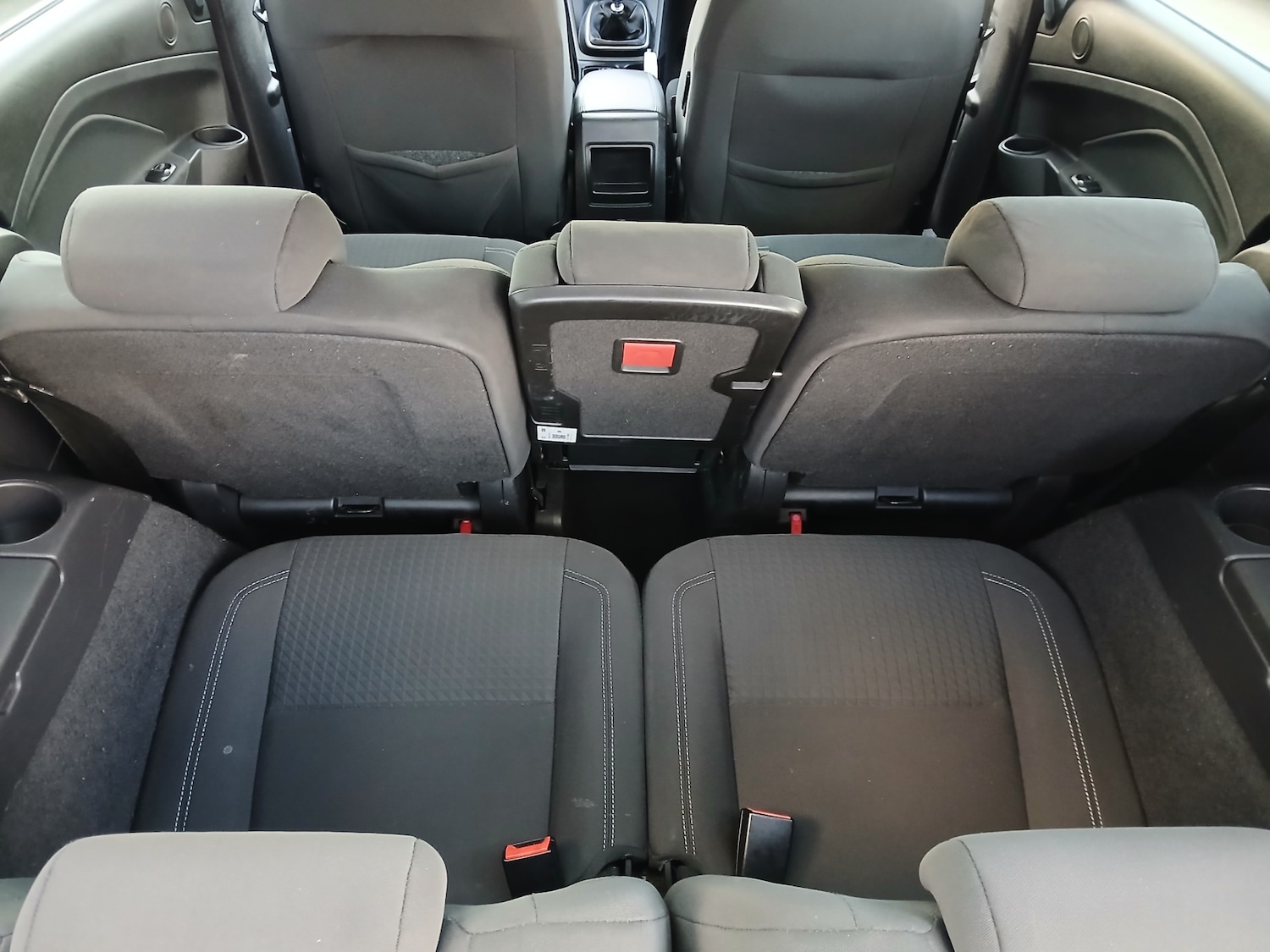 Used Ford Grand C-Max 2015 for sale - 76613434: Photo 15