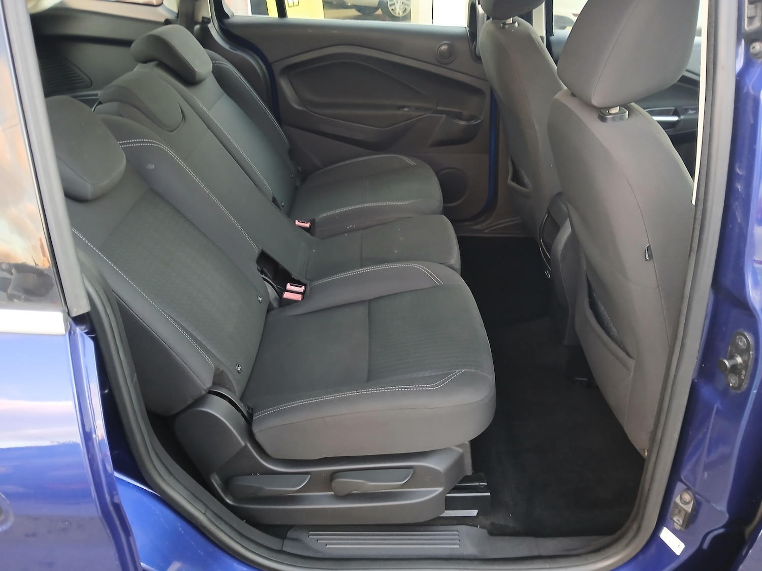 Used Ford Grand C-Max 2015 for sale - 76613434: Photo 16