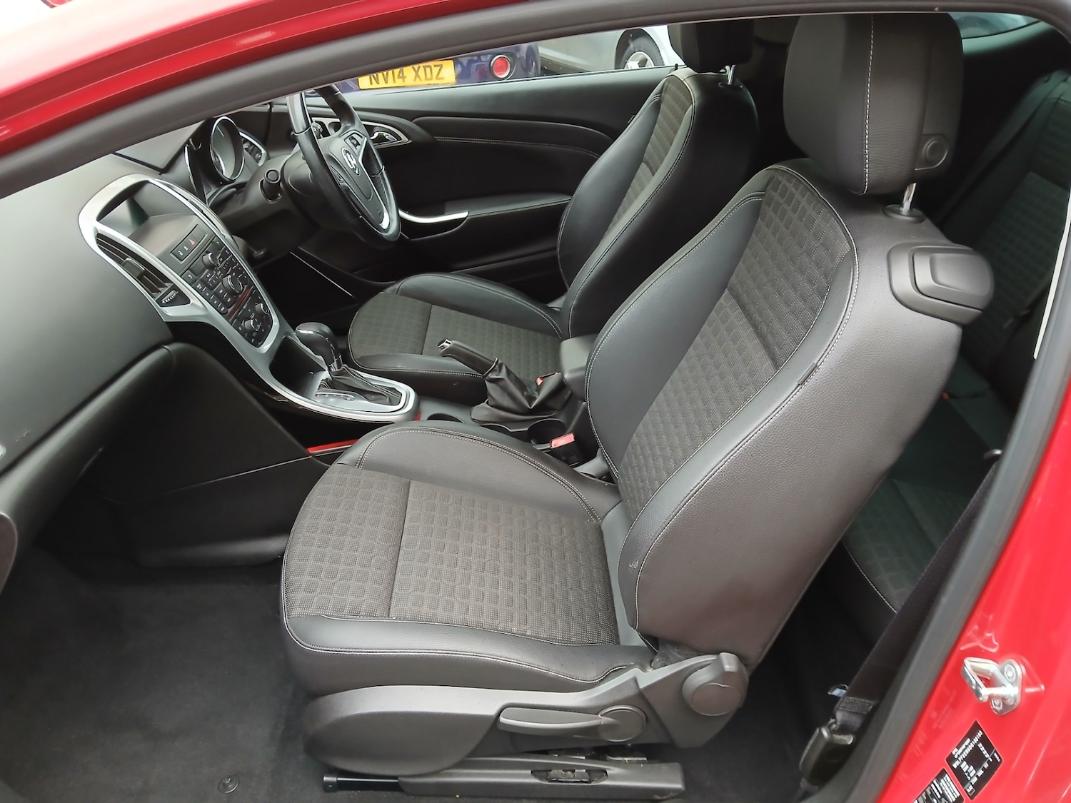 Used Vauxhall Astra GTC 2013 for sale - 76427743: Photo 10