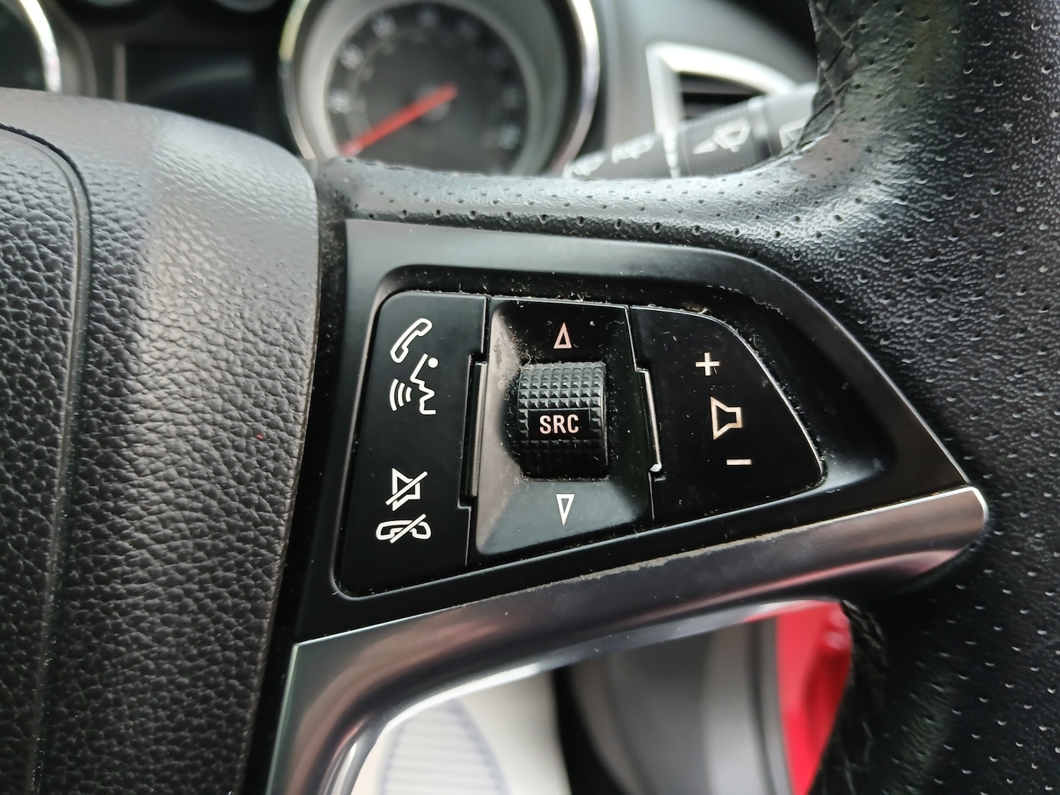 Used Vauxhall Astra GTC 2013 for sale - 76427743: Photo 26