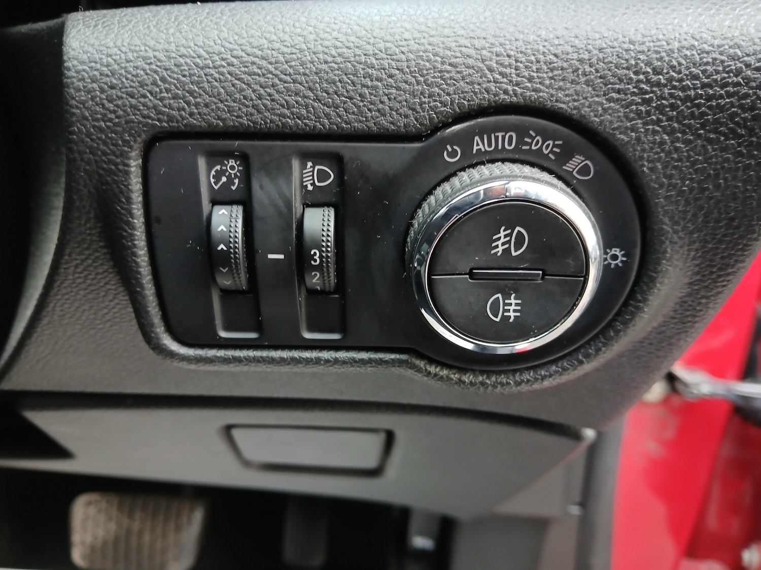 Used Vauxhall Astra GTC 2013 for sale - 76427743: Photo 27