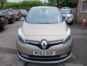 Used Renault Grand Scenic 2013 for sale - 79732511: Photo