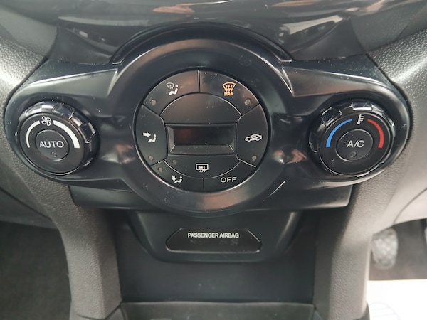 Used Ford Ecosport 2015 for sale - 75046067: Photo 24