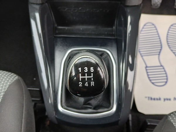 Used Ford Ecosport 2015 for sale - 75046067: Photo 25