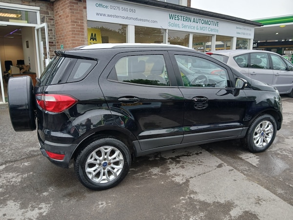 Used Ford Ecosport 2015 for sale - 75046067: Photo 8