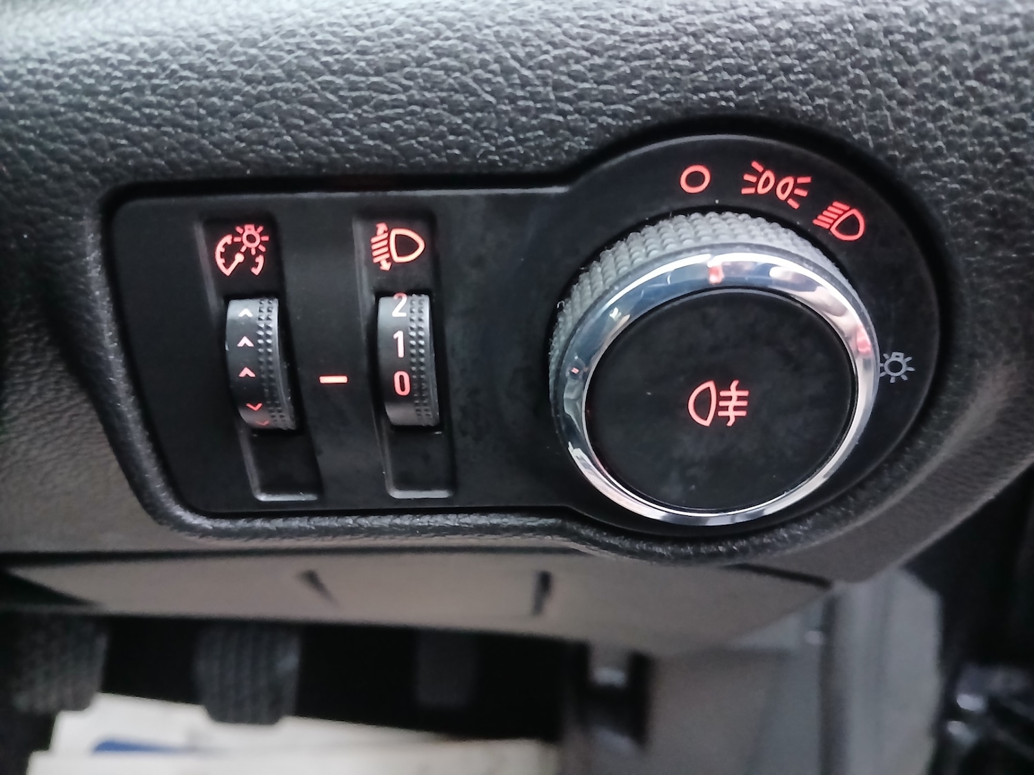 Used Vauxhall Astra 2015 for sale - 76906403: Photo 29