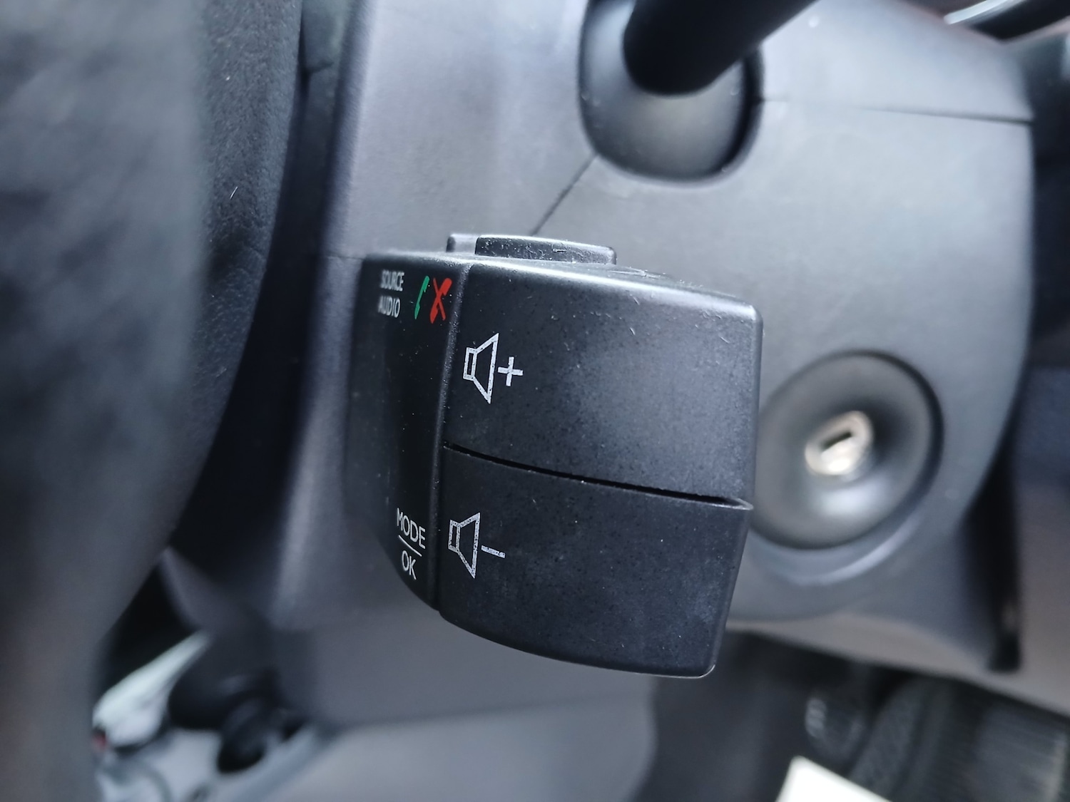 Used Dacia Sandero Stepway 2014 for sale - 76626796: Photo 32