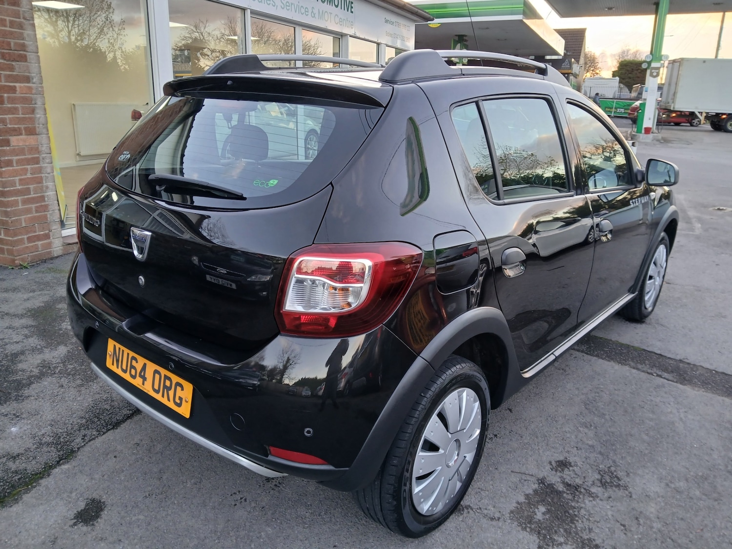 Used Dacia Sandero Stepway 2014 for sale - 76626796: Photo 7