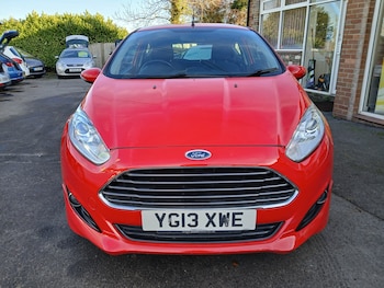 Used Ford Fiesta 2013 for sale - 76627045: Photo